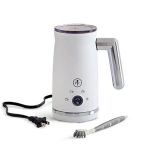 NEW IN BOX PAMPERED CHEF MILK FROTHER